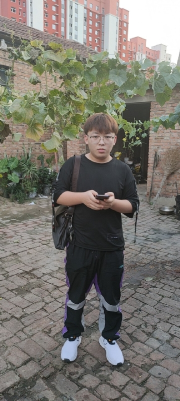 辛禹的第二张照片--衡水中老年相亲网